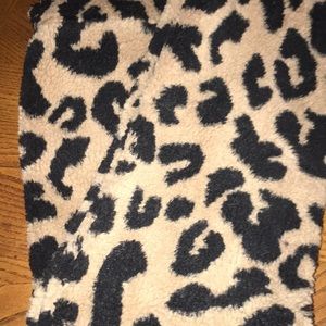 New women scarf Black and Tan wraps